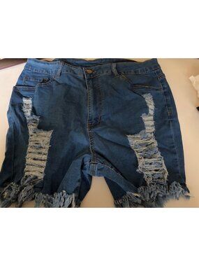 Distressed High-Waisted Denim Shorts  Frayed Hem And Ripped Detailing Womens